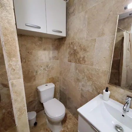 Appartement Maclenfa: Au Coeur De L'herault. Saint-Guilhem-le-Desert