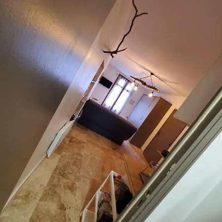 Maclenfa: Au Coeur De L'herault. Appartement Saint-Guilhem-le-Desert