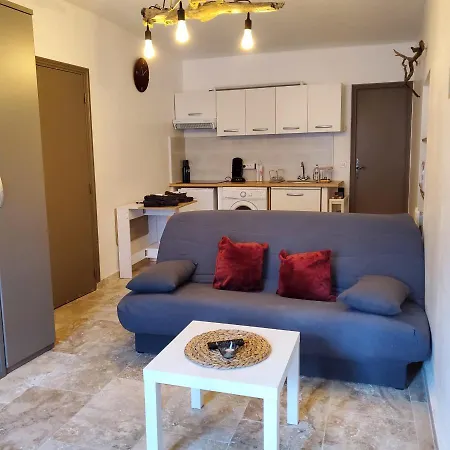 Maclenfa: Au Coeur De L'herault. Saint-Guilhem-le-Desert