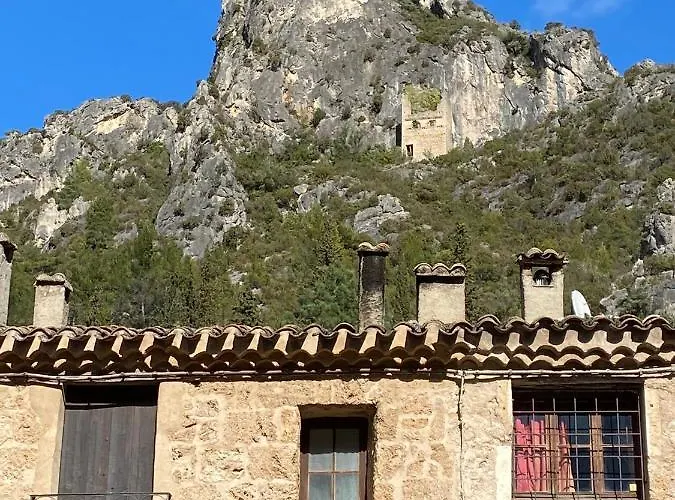 Maclenfa: Au Coeur De L'herault.